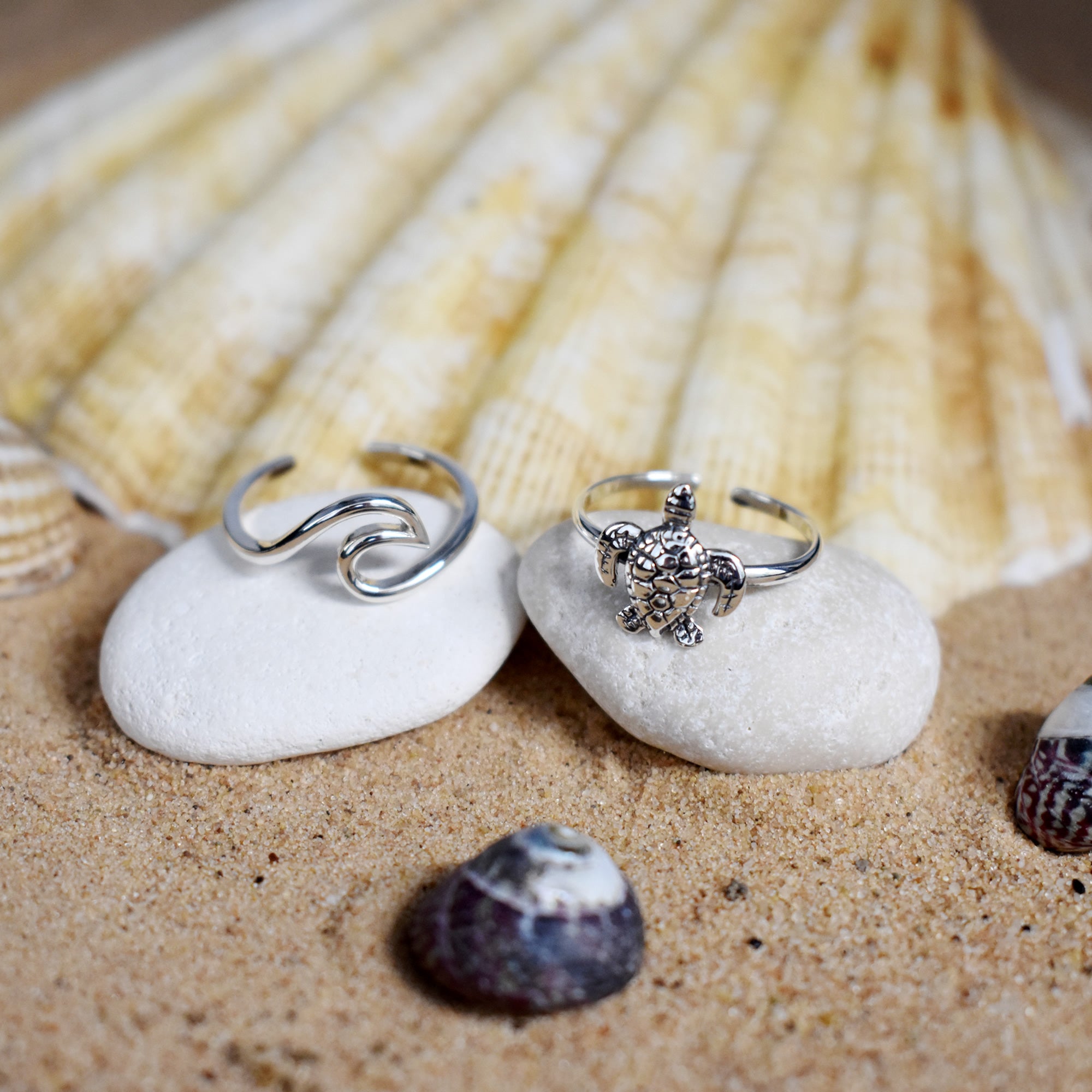 Toe rings