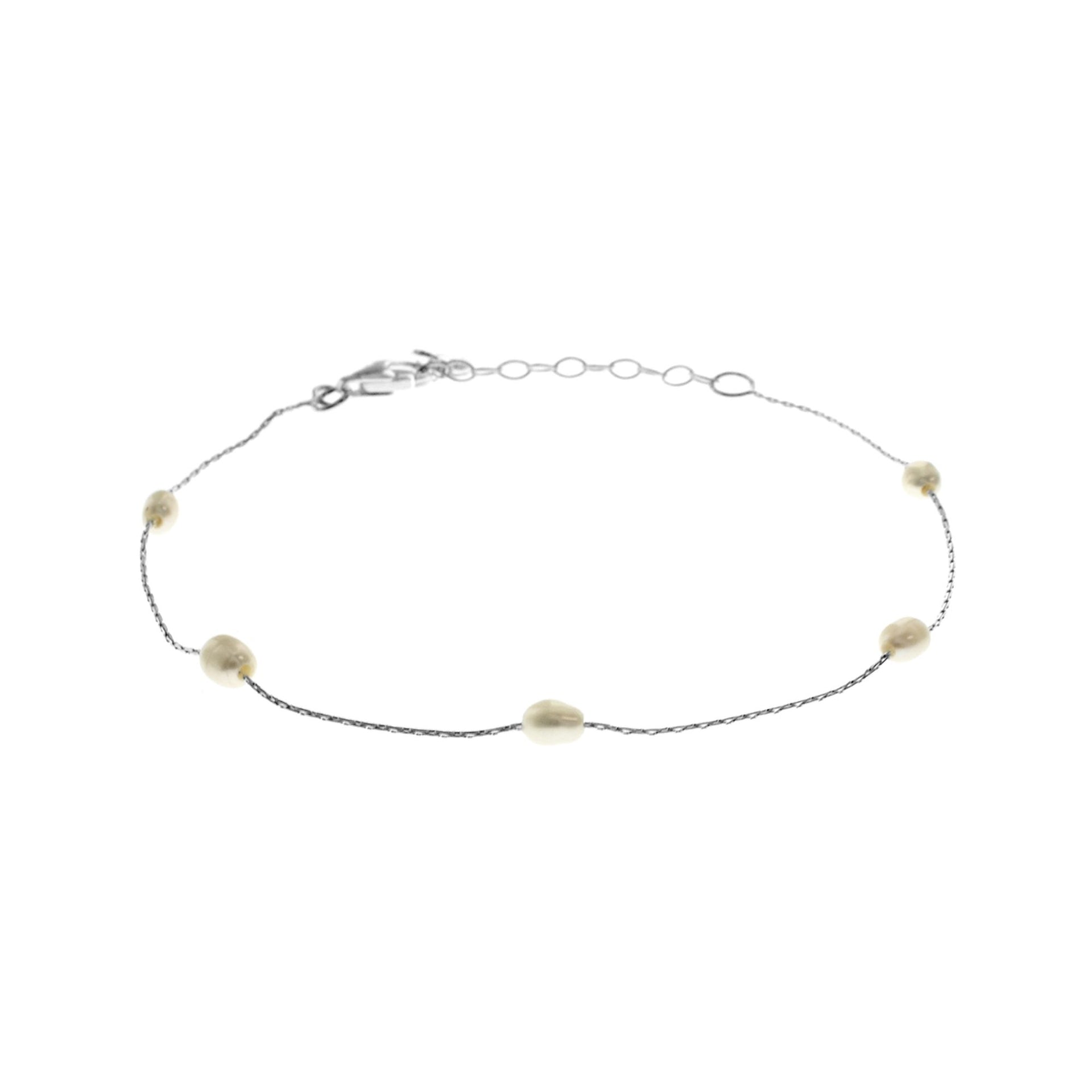Blythe dainty silver bracelet with satellite pearls