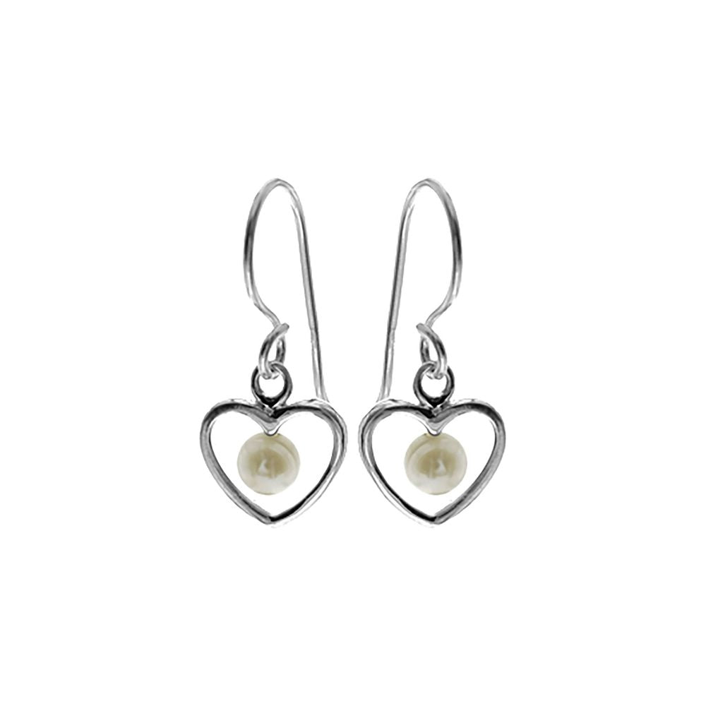 Blythe heart pearl earrings
