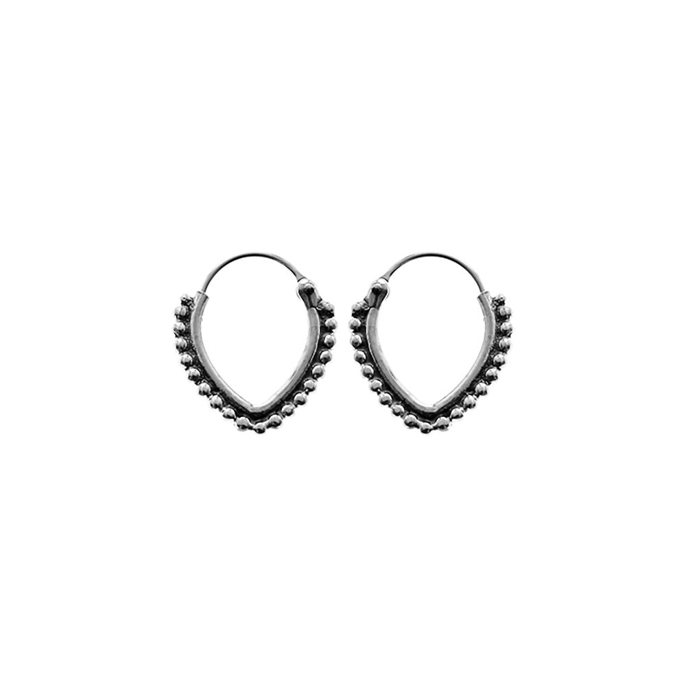 Isla V hoops