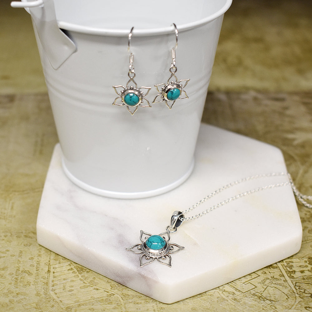 Catalina turquoise vintage flower earrings