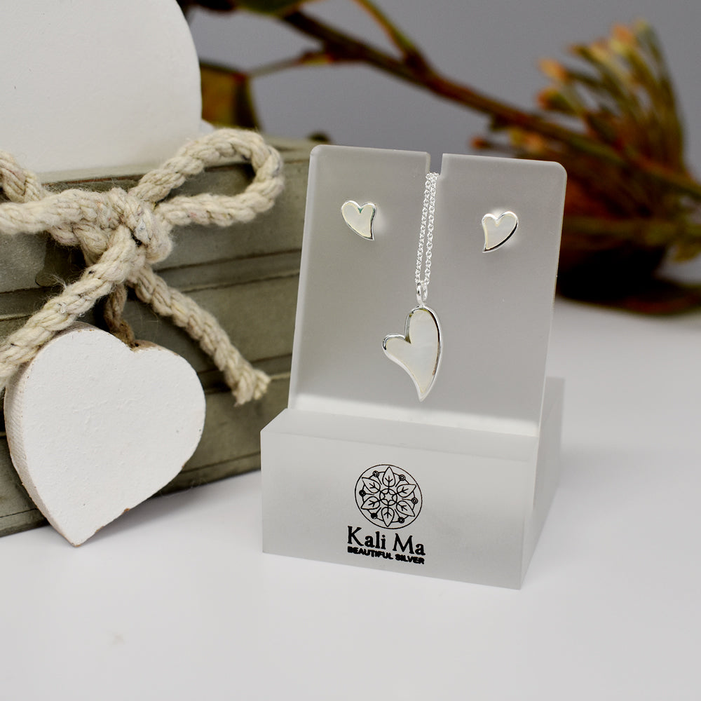 Bronwen asymmetric mother of pearl heart studs