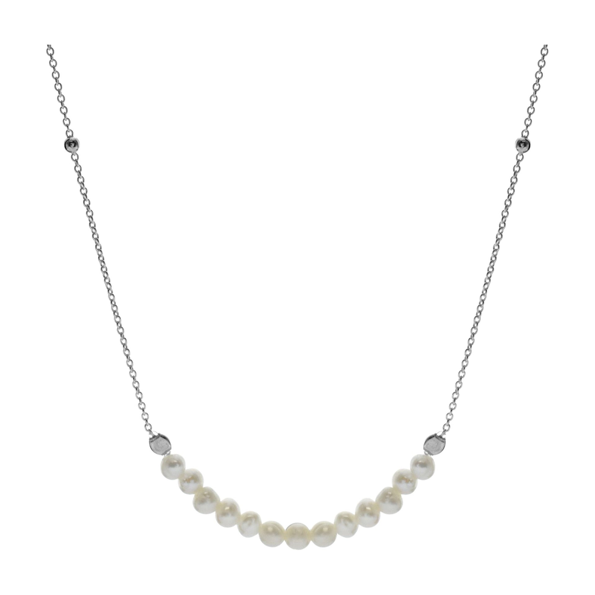 Martha centred pearls necklet