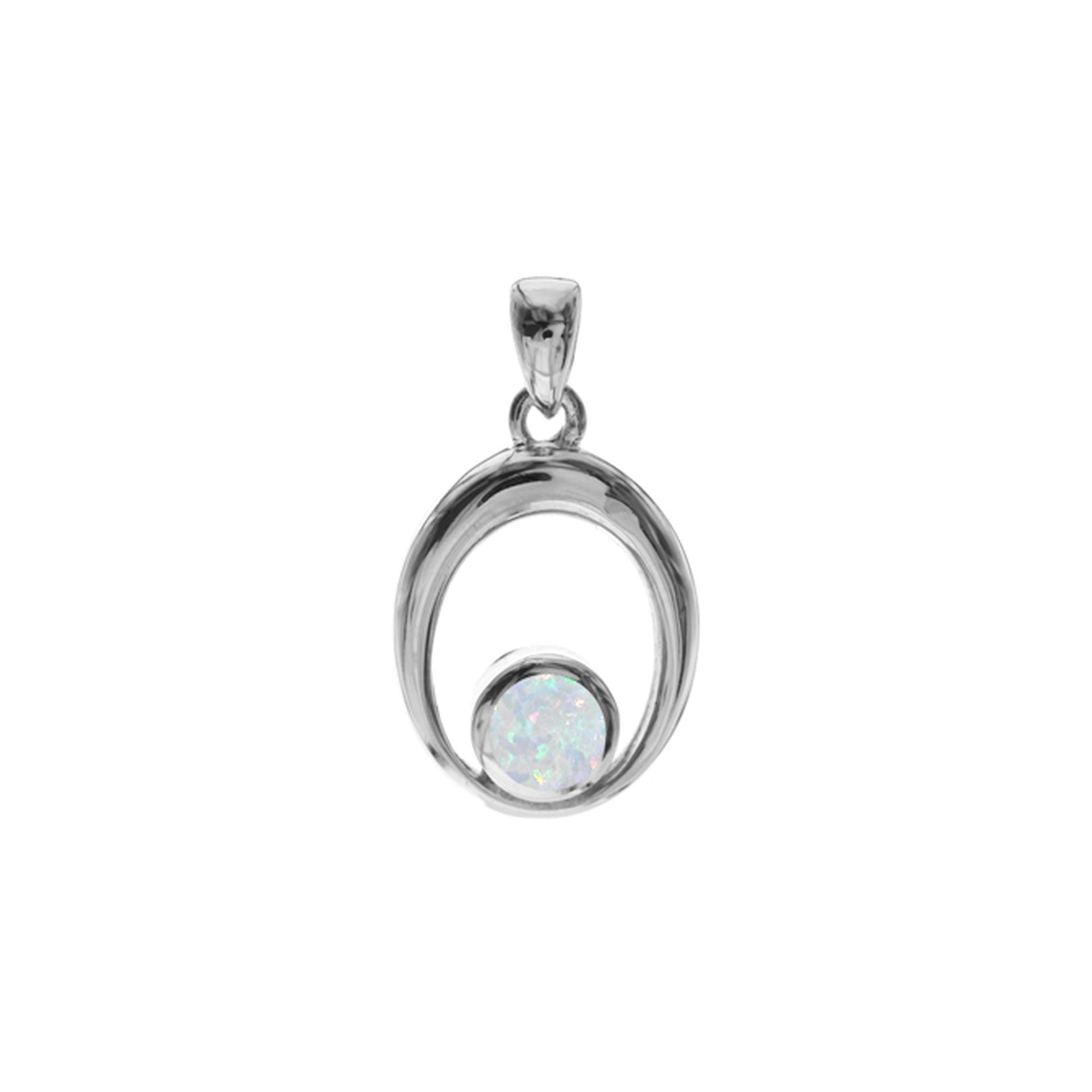 Antoinette round white opalique in oval pendant