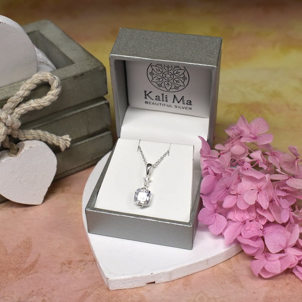 Carrie cushion-cut pendant