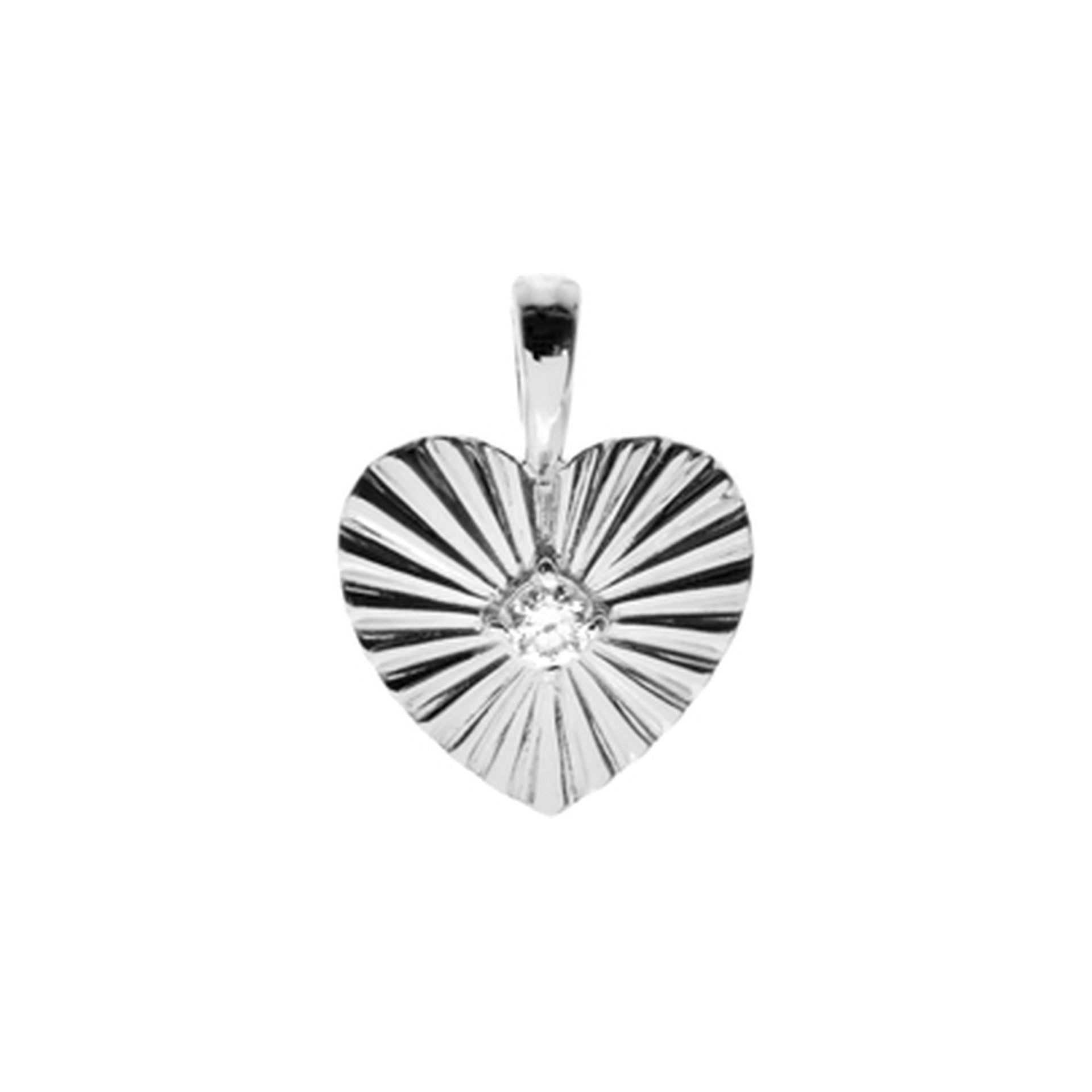 Davina heart fan CZ pendant