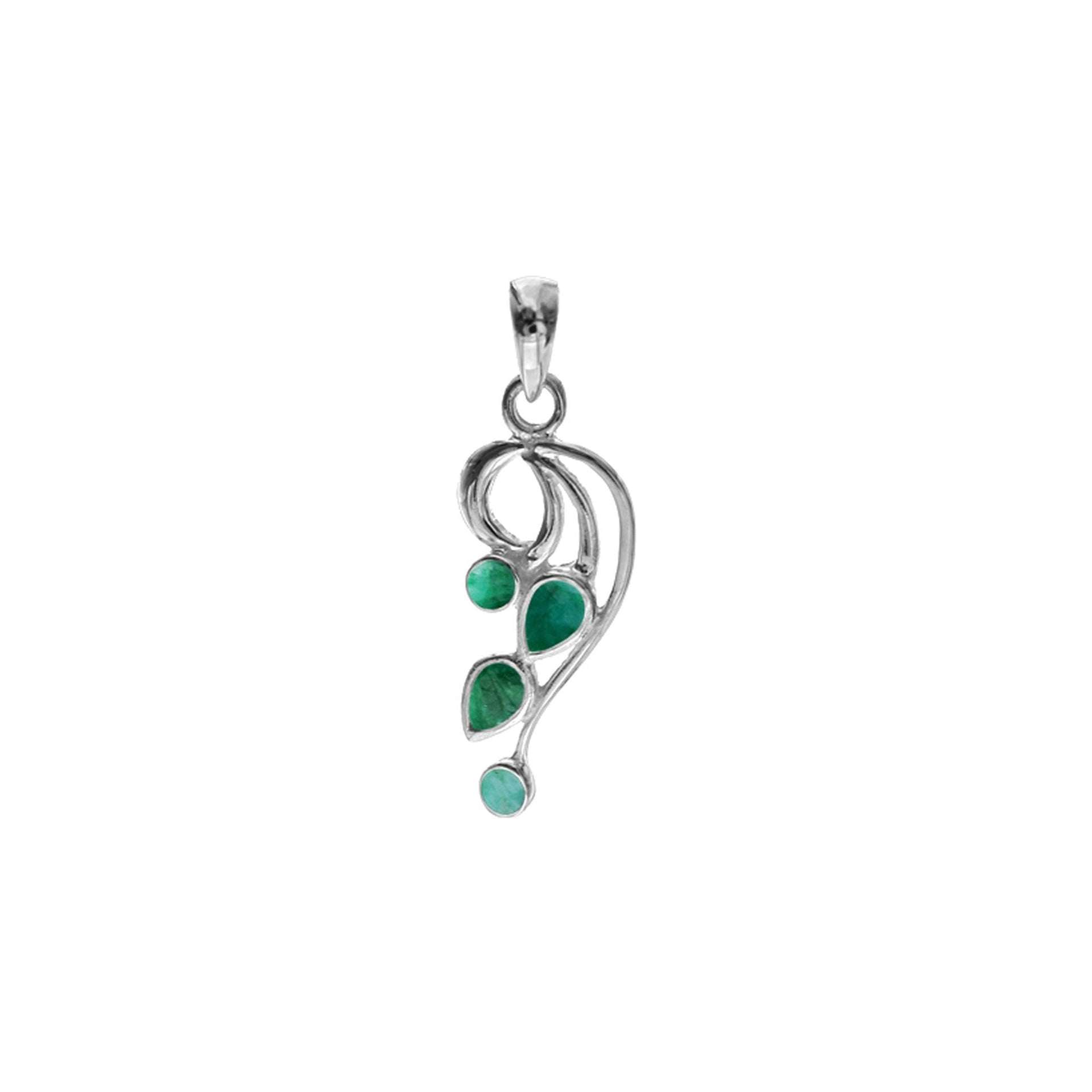 Lola emerald quartz swirl pendant