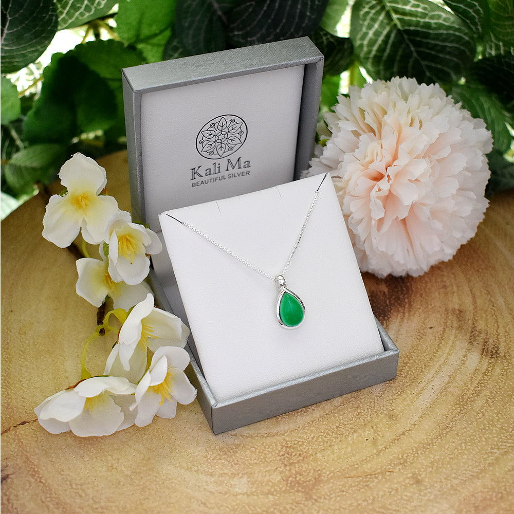 Samira fixed bale teardrop green agate pendant