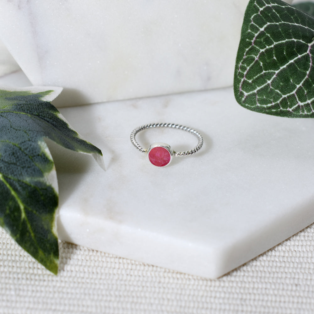 Catalina ruby quartz rope band ring