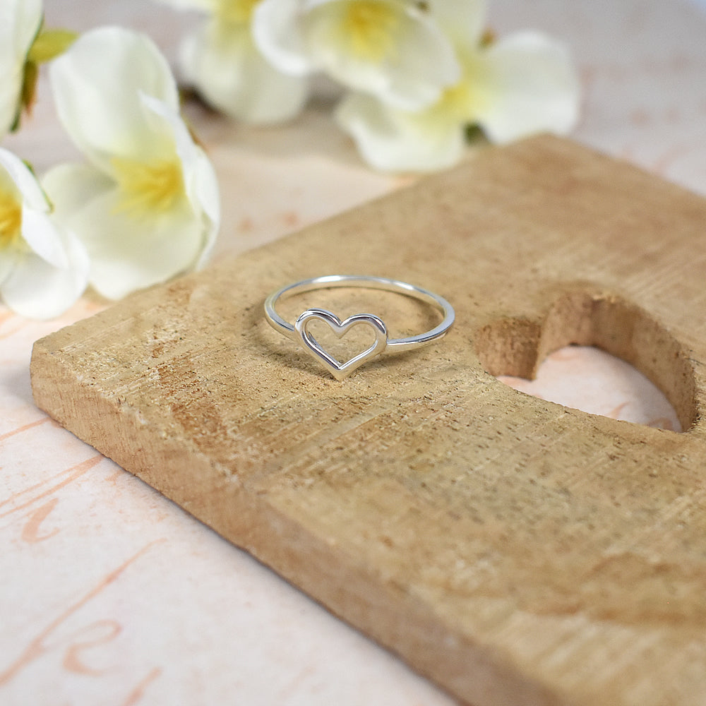 Lily open heart ring