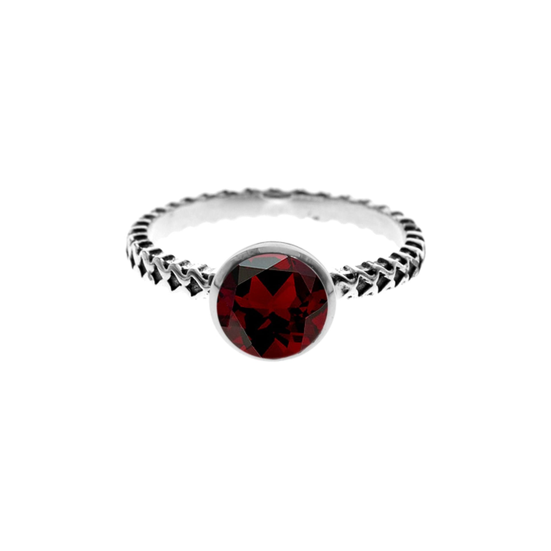 Catalina garnet facet patterned band ring