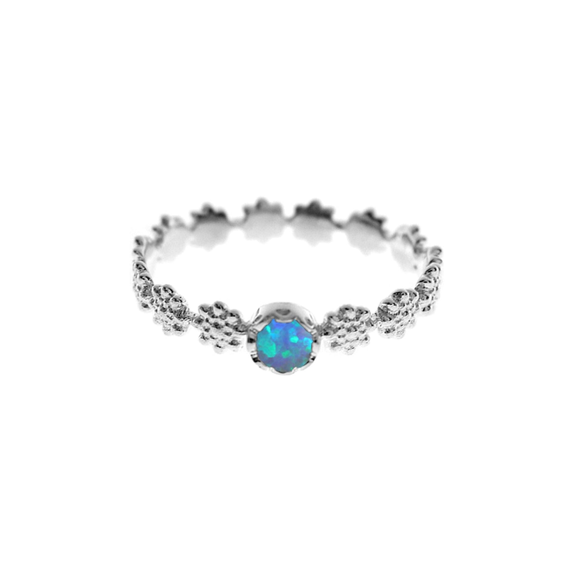 Bethan daisy chain shank with blue opal ring