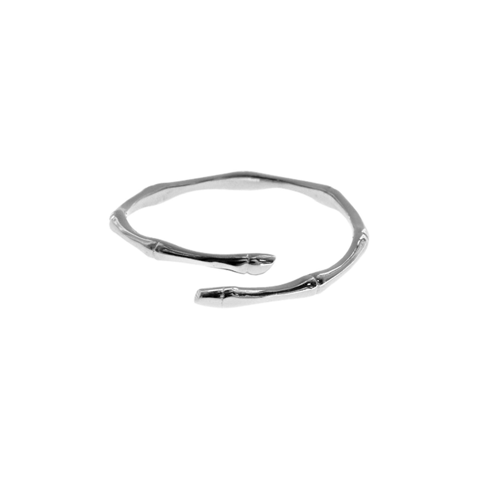 Cora fine overlapped adjustable bamboo ring