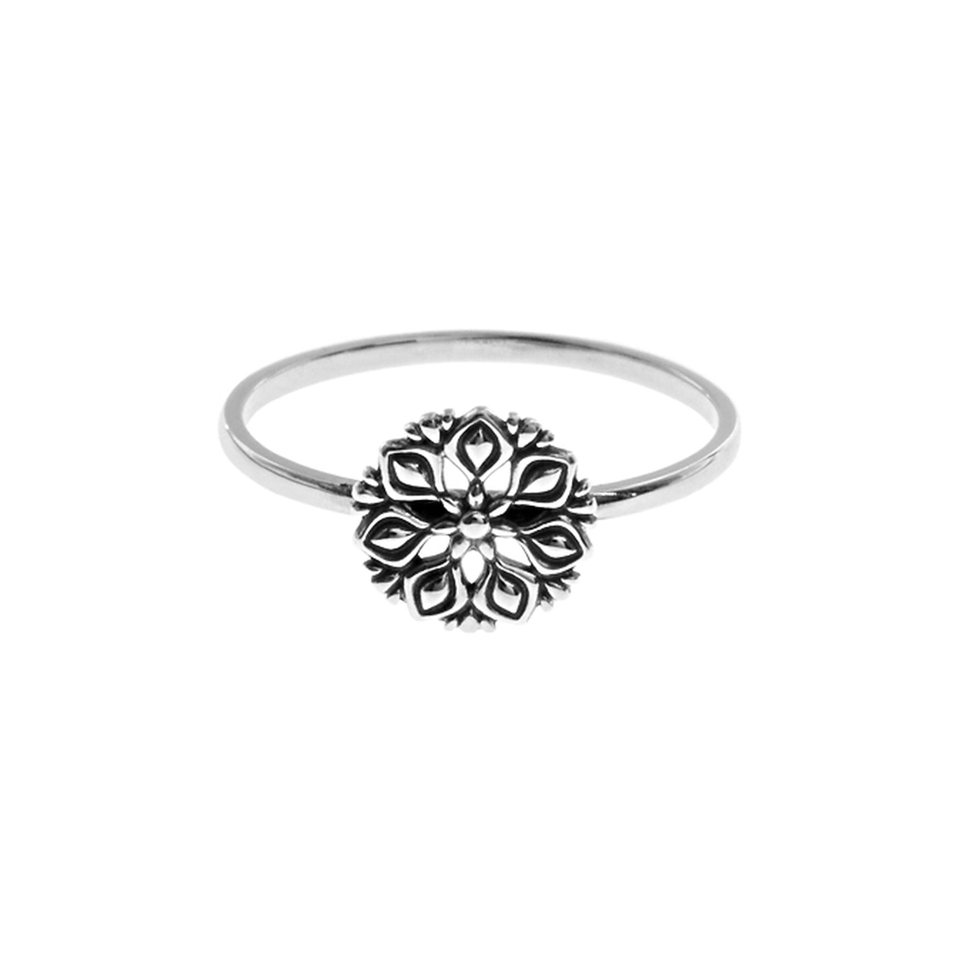 Liana floral motif ring