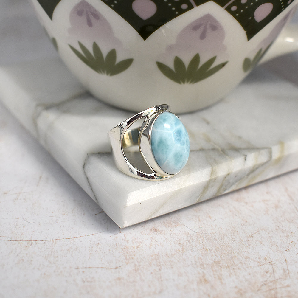 Samira large oval larimar ring