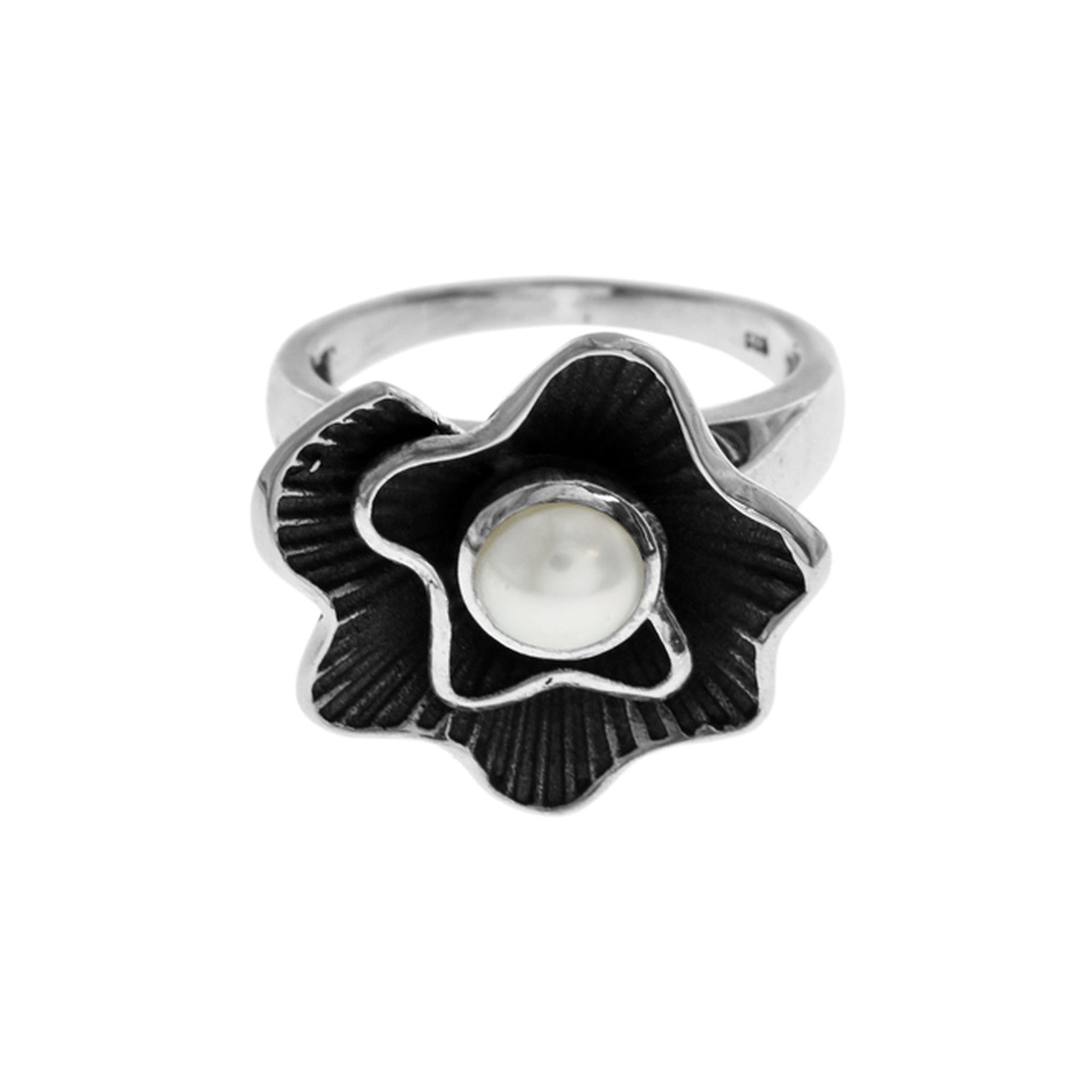 Catalina flower ring with freshwater pearl