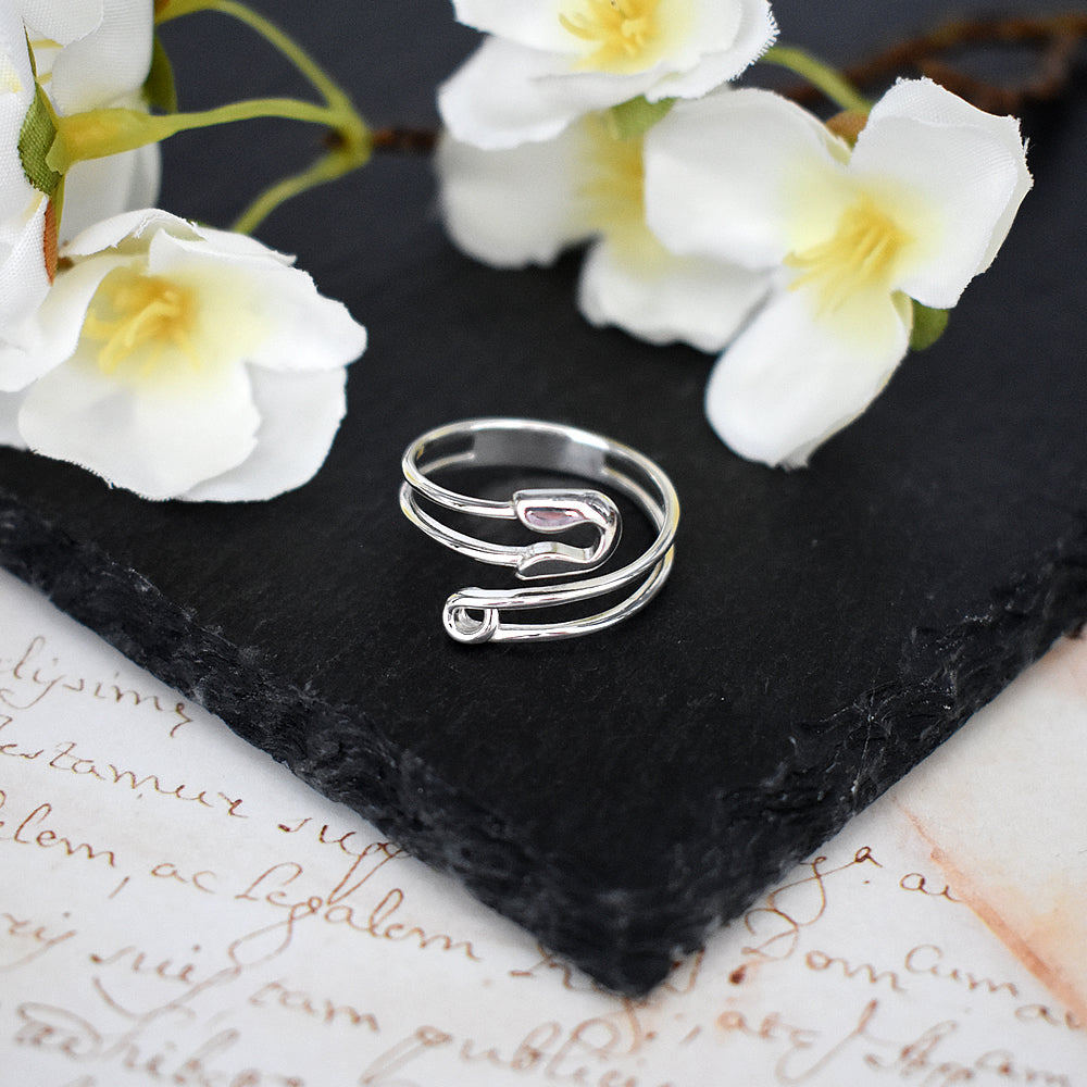 Erica overlapped wrap round safety pin ring