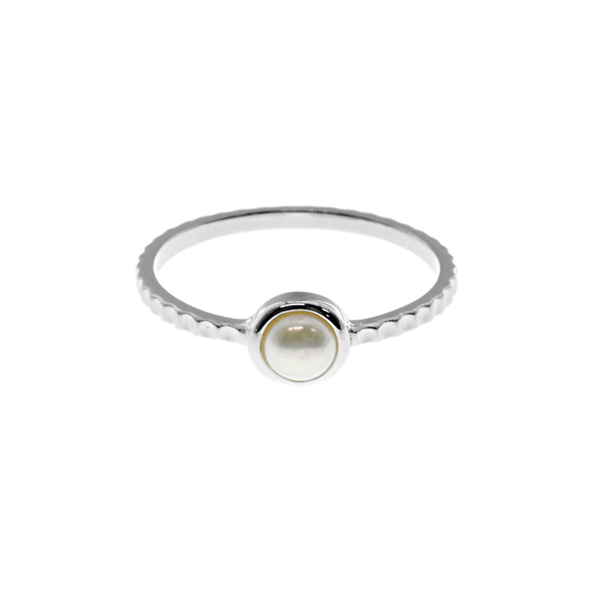 Blythe pearl with ridged shank ring