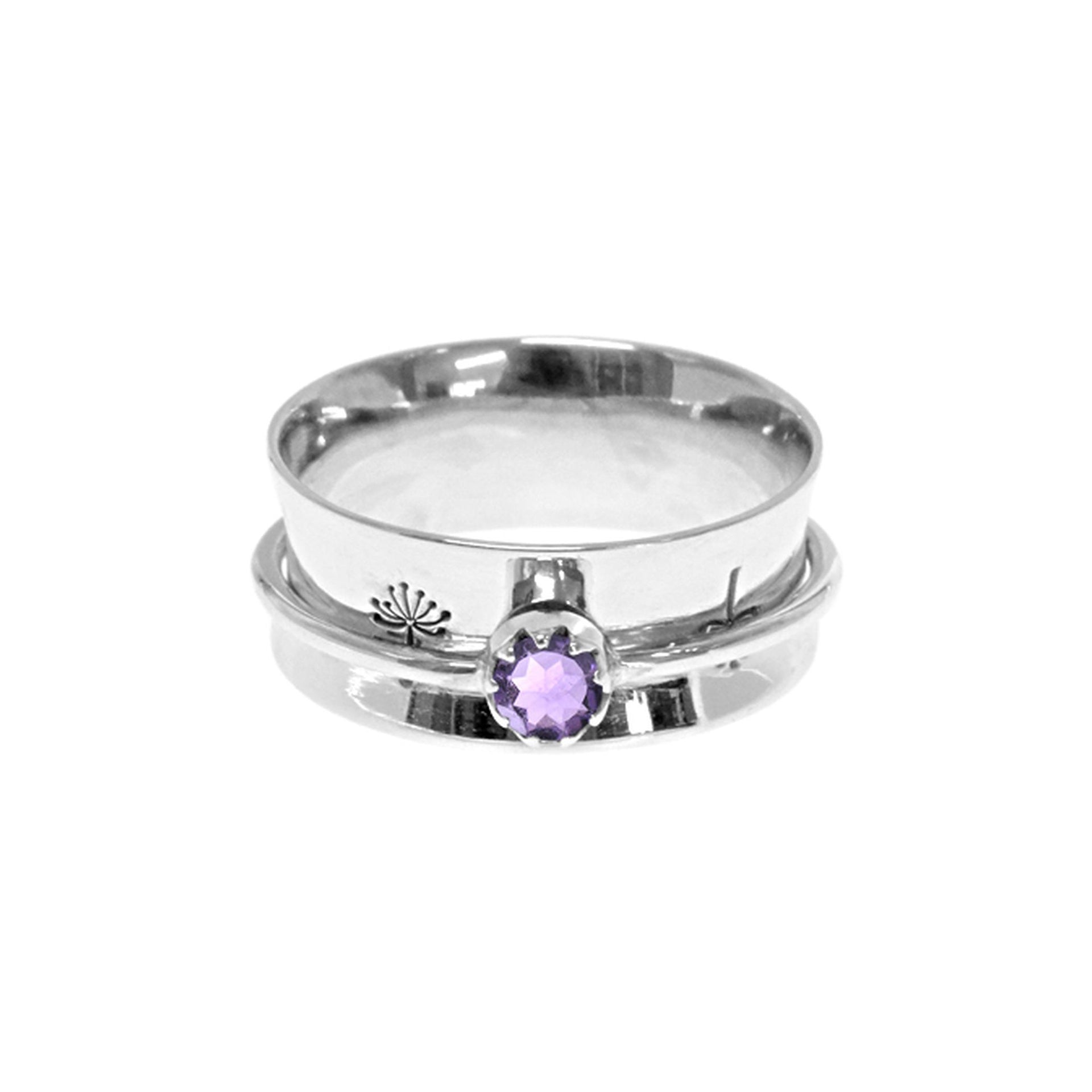 Catalina dandelion etched spinner ring with amethyst