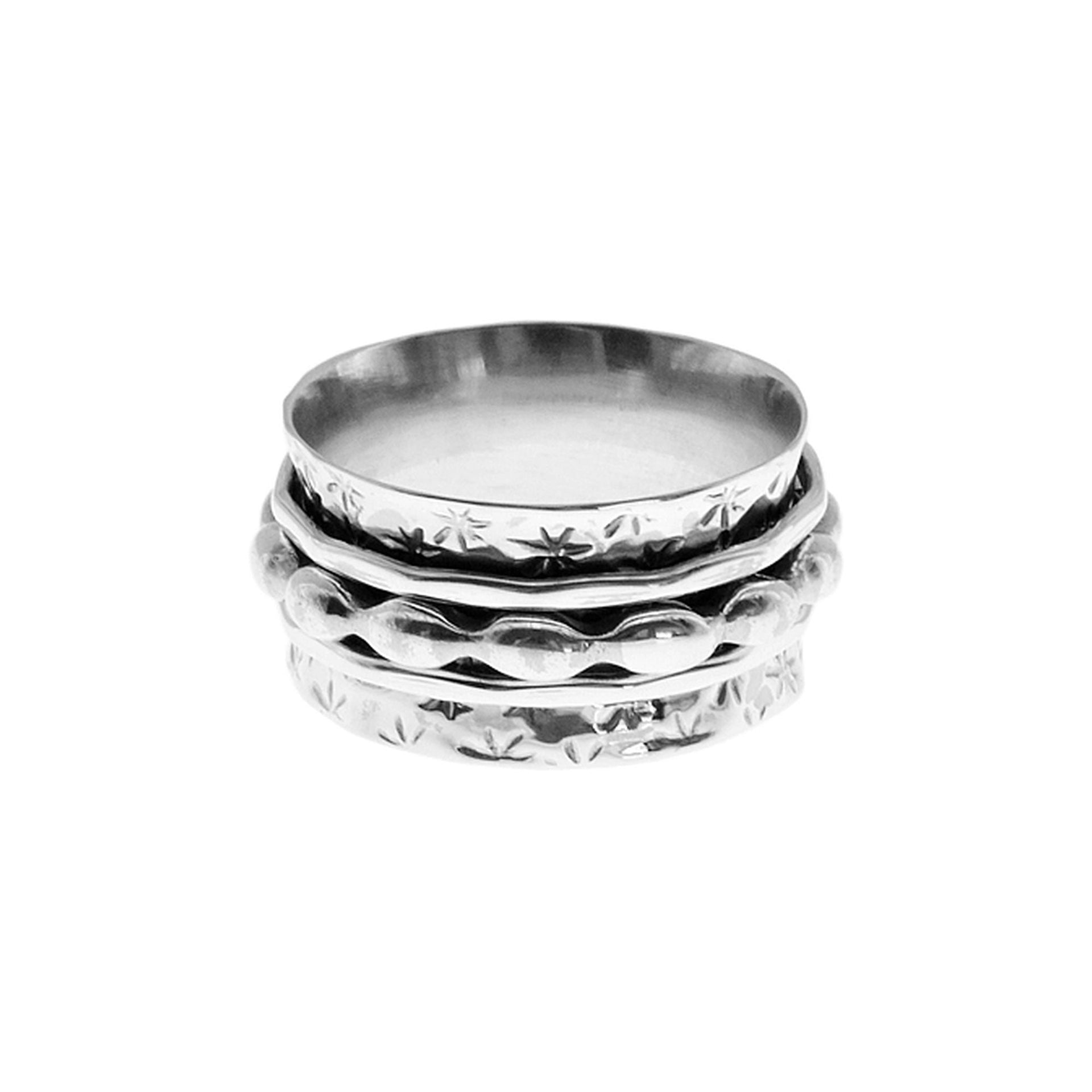 Isla bead and textured spinning ring