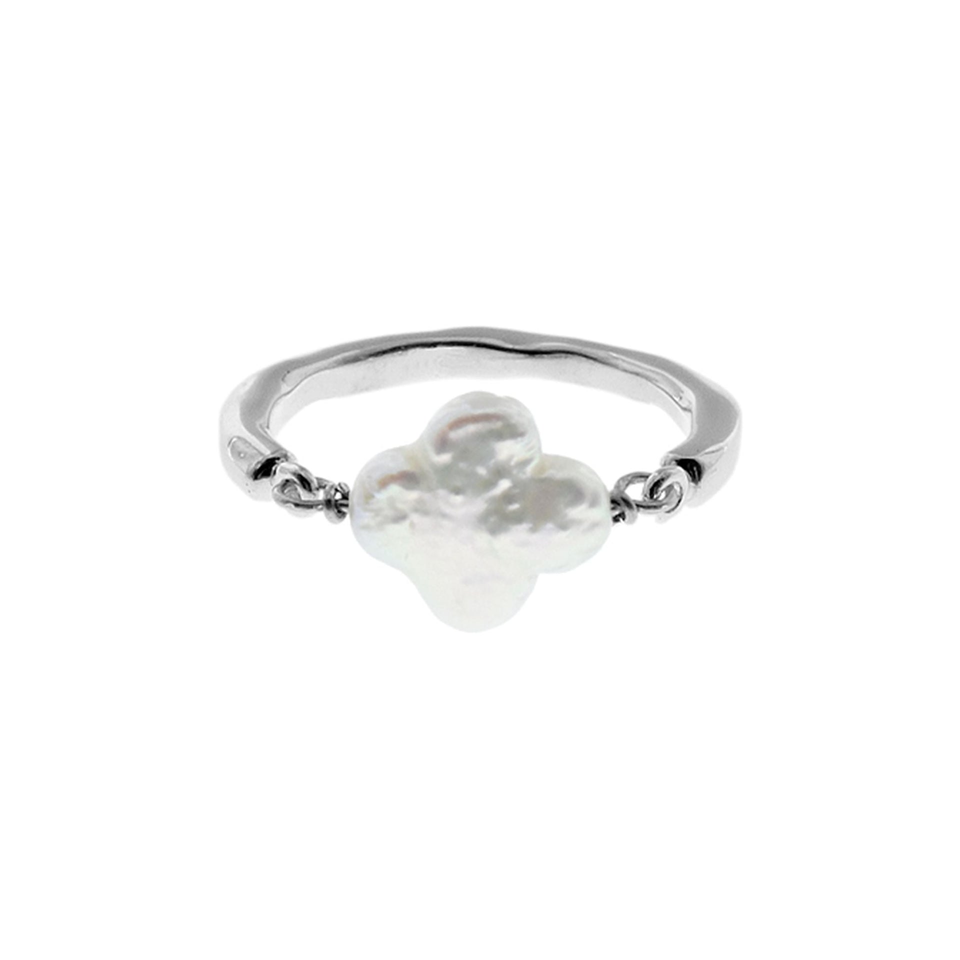 Blythe clover ring