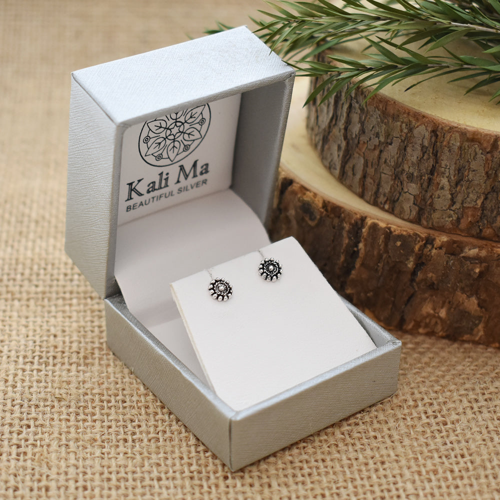 Smile oxidised patterned wheel studs