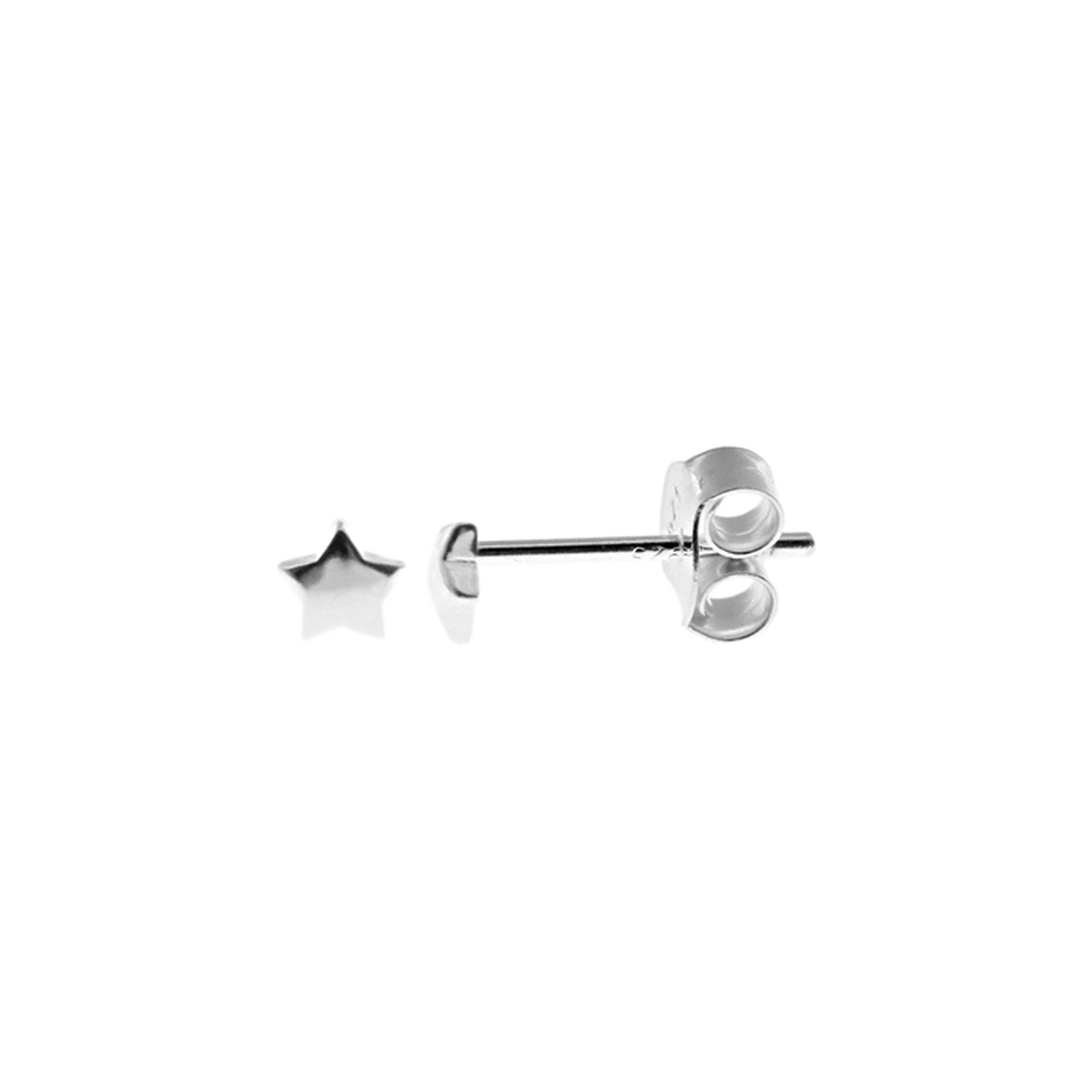 Lara small star studs