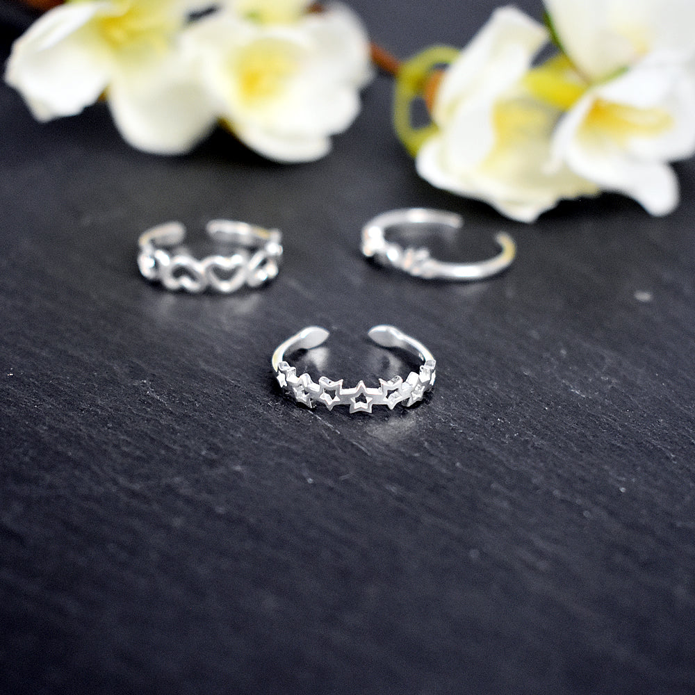 Maura toe ring